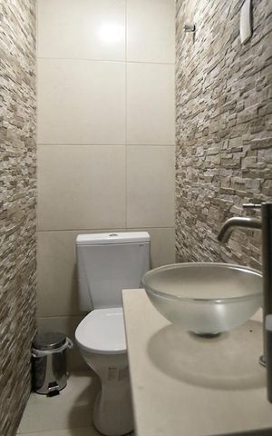 Casa à venda com 161m², 3 quartos e 2 vagasLavabo da Garagem
