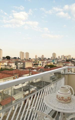 Casa à venda com 161m², 3 quartos e 2 vagasVaranda