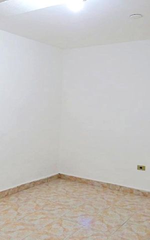 Casa para alugar com 40m², 1 quarto e sem vagaQuarto