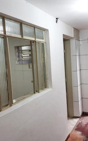 Casa para alugar com 40m², 1 quarto e sem vagaCorredor