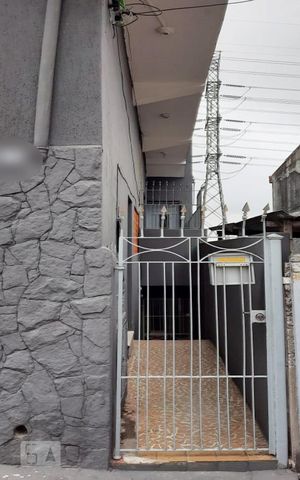 Casa para alugar com 40m², 1 quarto e sem vagaFachada