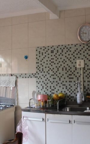 Casa à venda com 250m², 2 quartos e 2 vagascozinha