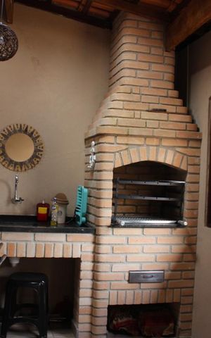 Casa à venda com 250m², 2 quartos e 2 vagasEspaço Gourmet