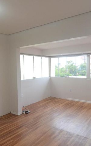 Casa para alugar com 220m², 4 quartos e 3 vagasSala 2