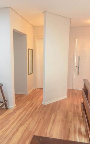 Casa para alugar com 220m², 4 quartos e 3 vagasSala