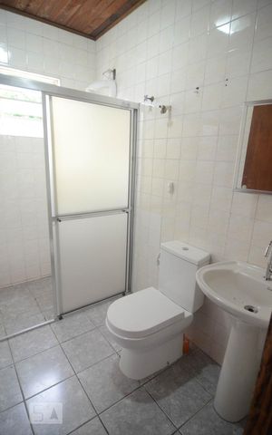 Casa para alugar com 220m², 4 quartos e 3 vagasBanheiro de Serviço