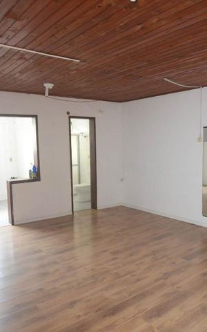 Casa para alugar com 220m², 4 quartos e 3 vagasÁrea comum