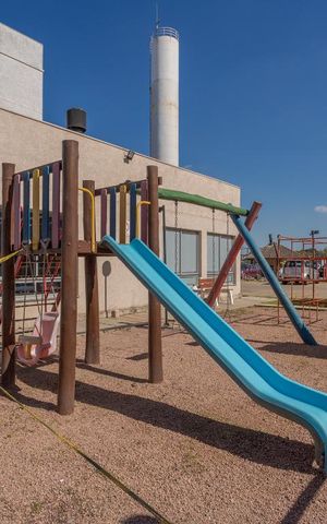 Apartamento à venda com 50m², 2 quartos e 1 vaga Apartamento à venda com 50m², 2 quartos e 1 vagaÁrea Comum - Playground