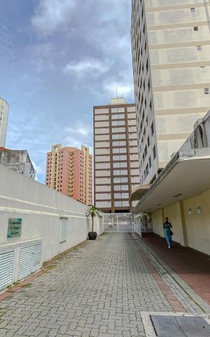 Apartamento à venda com 102m², 3 quartos e 1 vagaFachada