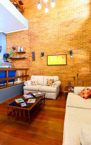 Casa para alugar com 600m², 5 quartos e 8 vagas Casa para alugar com 600m², 5 quartos e 8 vagasSala