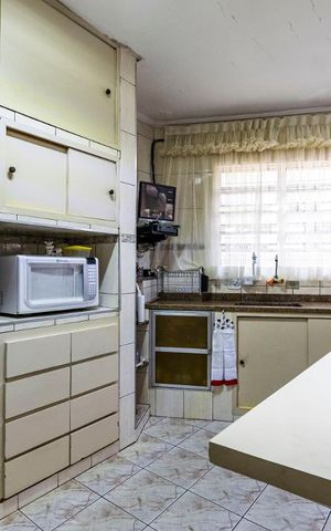 Casa à venda com 100m², 3 quartos e 2 vagas1o. Andar - Cozinha