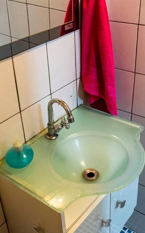 Casa à venda com 100m², 3 quartos e 2 vagas1o. Andar - Lavabo