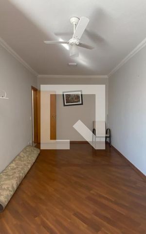 Apartamento à venda com 200m², 4 quartos e 3 vagas Apartamento à venda com 200m², 4 quartos e 3 vagasSuíte 2 Cobertura