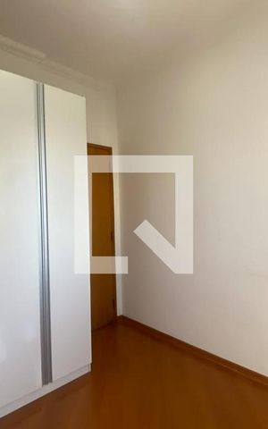 Apartamento à venda com 200m², 4 quartos e 3 vagas Apartamento à venda com 200m², 4 quartos e 3 vagasQuarto 1