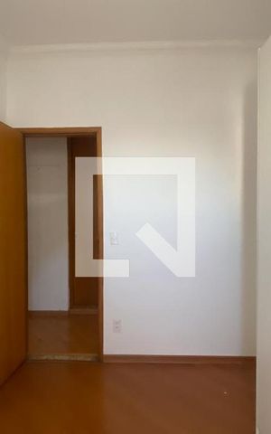 Apartamento à venda com 200m², 4 quartos e 3 vagas Apartamento à venda com 200m², 4 quartos e 3 vagasQuarto 2