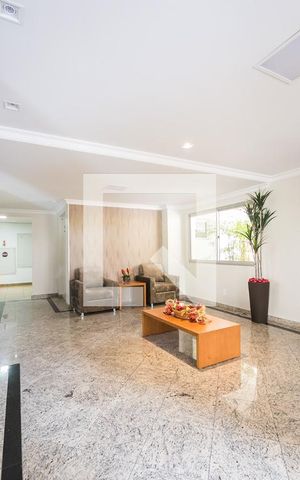 Apartamento à venda com 200m², 4 quartos e 3 vagas Apartamento à venda com 200m², 4 quartos e 3 vagasÁrea Comum