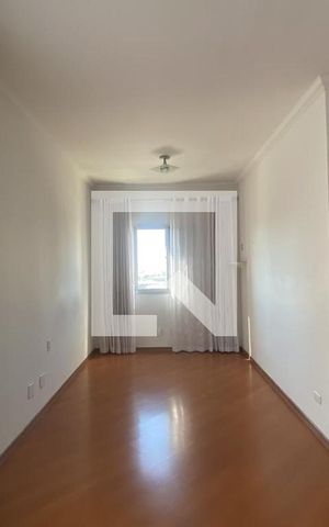 Apartamento à venda com 200m², 4 quartos e 3 vagas Apartamento à venda com 200m², 4 quartos e 3 vagasSuíte