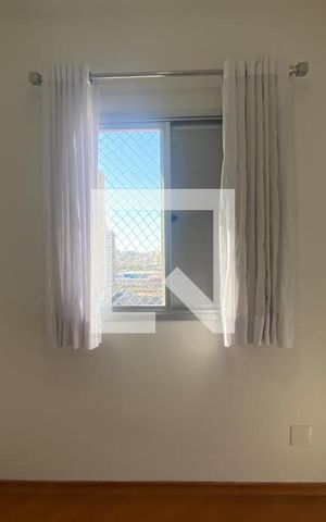 Apartamento à venda com 200m², 4 quartos e 3 vagas Apartamento à venda com 200m², 4 quartos e 3 vagasQuarto 1