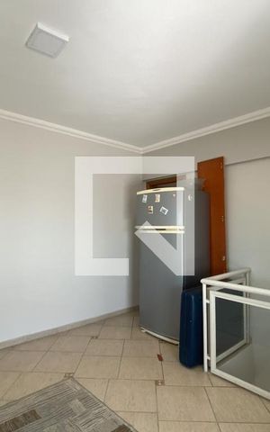Apartamento à venda com 200m², 4 quartos e 3 vagas Apartamento à venda com 200m², 4 quartos e 3 vagasSala Cobertura