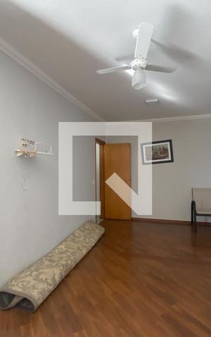 Apartamento à venda com 200m², 4 quartos e 3 vagas Apartamento à venda com 200m², 4 quartos e 3 vagasSuíte 2 Cobertura