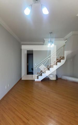 Apartamento à venda com 200m², 4 quartos e 3 vagas Apartamento à venda com 200m², 4 quartos e 3 vagasSala