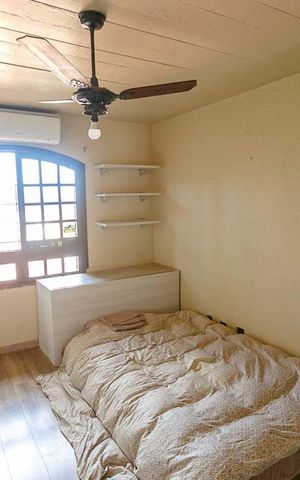 Casa à venda com 350m², 3 quartos e 2 vagas Casa à venda com 350m², 3 quartos e 2 vagasQuarto 1