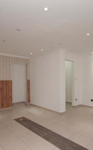 Apartamento à venda com 109m², 3 quartos e sem vagaSala