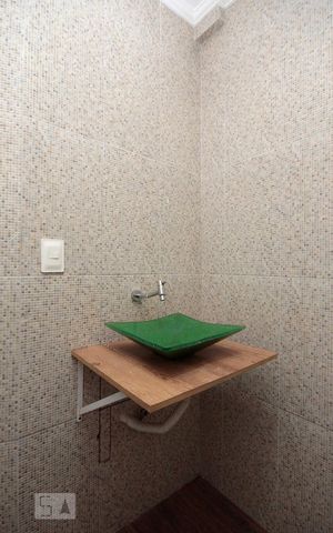 Apartamento à venda com 109m², 3 quartos e sem vagaBanheiro