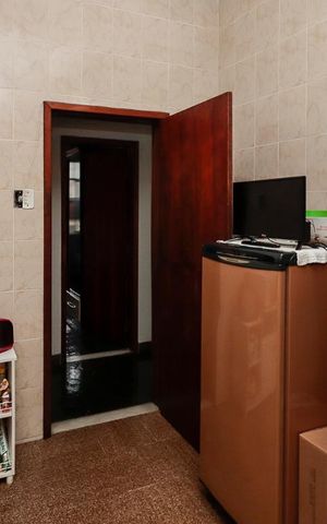 Casa à venda com 300m², 7 quartos e 4 vagas Casa à venda com 300m², 7 quartos e 4 vagasCozinha