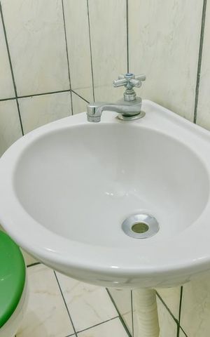 Apartamento à venda com 93m², 2 quartos e sem vaga Apartamento à venda com 93m², 2 quartos e sem vagaLavabo