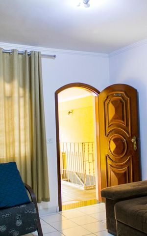 Casa à venda com 268m², 6 quartos e 1 vaga Casa à venda com 268m², 6 quartos e 1 vagaSala 1