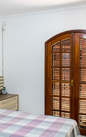Casa à venda com 268m², 6 quartos e 1 vaga Casa à venda com 268m², 6 quartos e 1 vagaQuarto 1 - Suíte