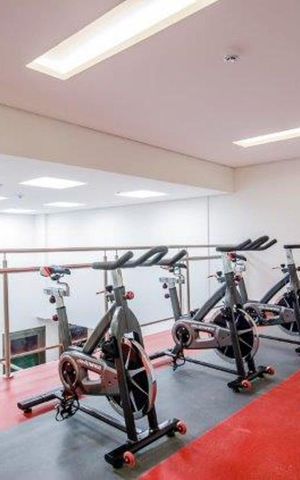 Apartamento para alugar com 50m², 1 quarto e 1 vaga Apartamento para alugar com 50m², 1 quarto e 1 vagaÁrea Comum - Academia
