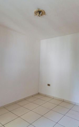 Casa à venda com 45m², 1 quarto e sem vagaQuarto