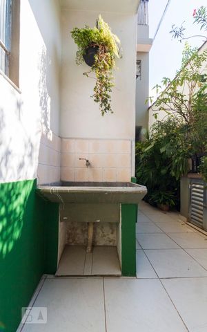 Casa à venda com 45m², 1 quarto e sem vagaÁrea de Serviço
