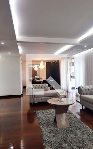 Apartamento à venda com 227m², 3 quartos e 4 vagasSala
