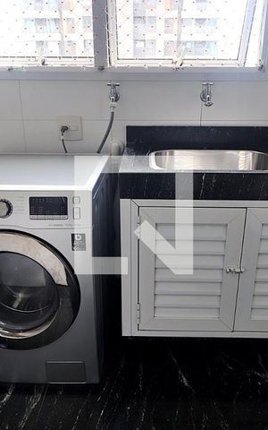 Apartamento à venda com 227m², 3 quartos e 4 vagasÁrea de Serviço