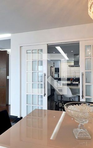 Apartamento à venda com 227m², 3 quartos e 4 vagasSala