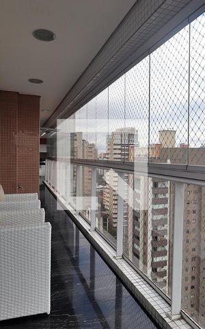 Apartamento à venda com 227m², 3 quartos e 4 vagasVaranda