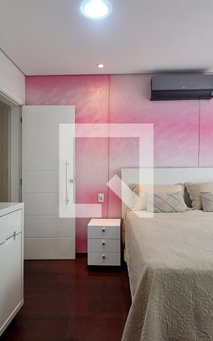Apartamento à venda com 227m², 3 quartos e 4 vagasSuíte 2