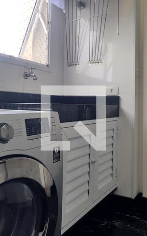 Apartamento à venda com 227m², 3 quartos e 4 vagasÁrea de Serviço