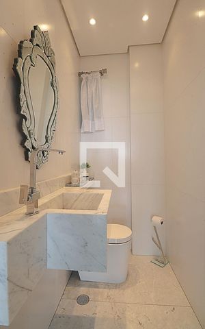 Apartamento à venda com 227m², 3 quartos e 4 vagasLavabo