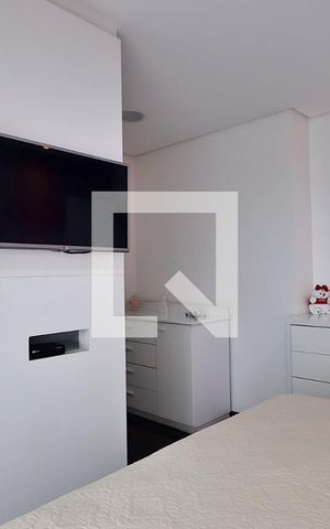 Apartamento à venda com 227m², 3 quartos e 4 vagasSuíte 2