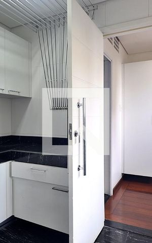 Apartamento à venda com 227m², 3 quartos e 4 vagasÁrea de Serviço