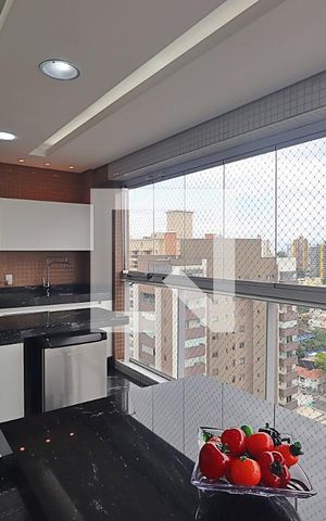 Apartamento à venda com 227m², 3 quartos e 4 vagasVaranda