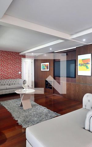 Apartamento à venda com 227m², 3 quartos e 4 vagasSala