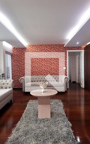 Apartamento à venda com 227m², 3 quartos e 4 vagasSala