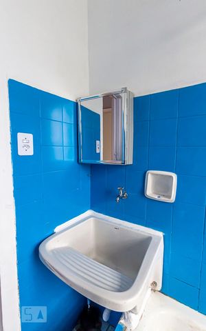 Apartamento para alugar com 40m², 1 quarto e sem vagaBanheiro