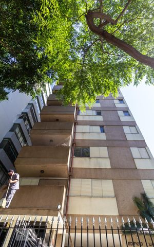 Apartamento à venda com 170m², 4 quartos e 2 vagas Apartamento à venda com 170m², 4 quartos e 2 vagasFachada