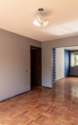 Apartamento à venda com 170m², 4 quartos e 2 vagas Apartamento à venda com 170m², 4 quartos e 2 vagasSala